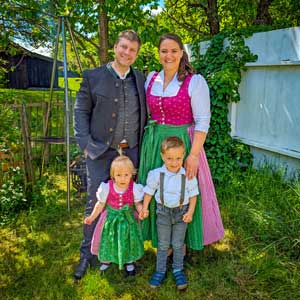 PXL_20250510_100253673_edited_klein